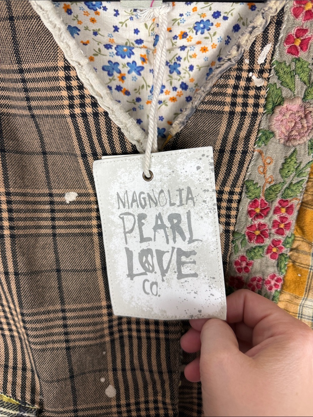 Magnolia Pearl Patchwork Andriy Vest - Picture 6 of 9